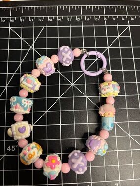 Pastel Kawaii Beaded Bracelet Keychain - Pink & Lavender
